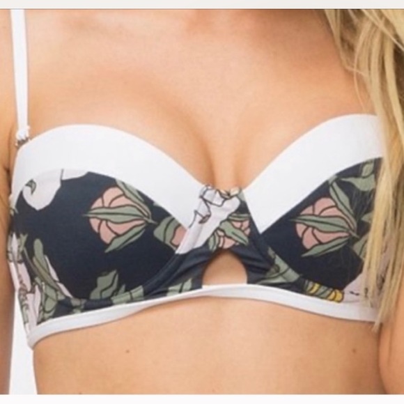 Tavik Emma Floral Bikini - Picture 2 of 6